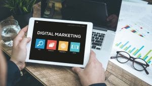 Digital marketing strategies showcased in Colombia, highlighting trends and agency services for online growth.