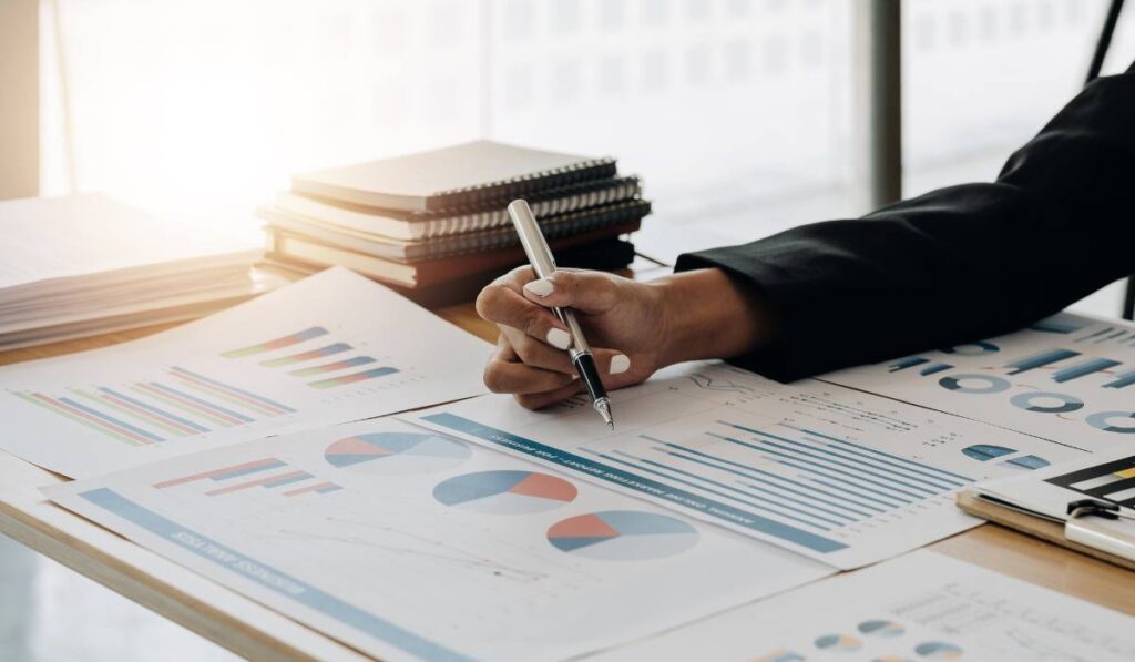 ¿Cuánto se Cobra por SEO? Modelos de Precios y Servicios en Colombia